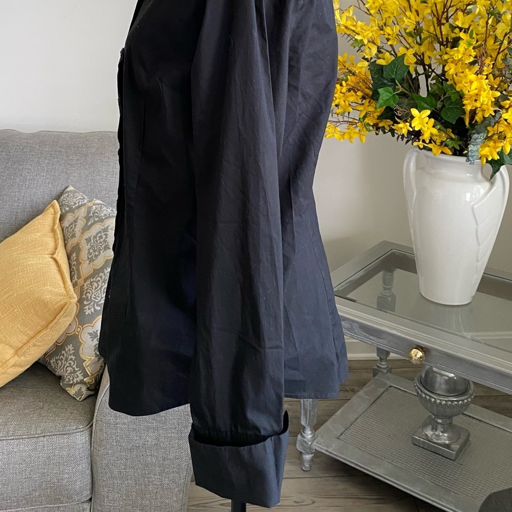 Women V-Neck Long Sleeve Button Down - Picture 5 of 10